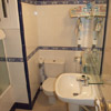 Montserrat Apartments - Bathroom